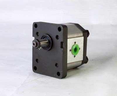 HPM VERIN DE DIRECTION HYDRAULIQUE HPM FIATAGRI FORD NEW HOLLAND 5189995 