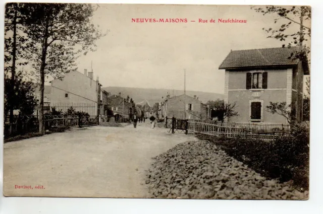 NEW HOUSES - Meurthe and Moselle - CPA 54 - the rue de Neufchateau passage