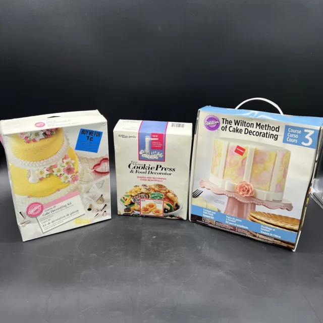 VTG Wilton Cake And Hutzler Cookies Kits Courses Baking Decorating Supplies