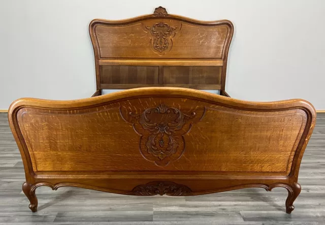 Louis XV Style Vintage French oak Double Bed (LOT 2512)