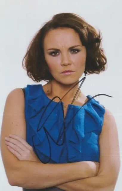 Charlie Brooks    **HAND SIGNED**  6x4 photo  ~  Eastenders  ~  AUTOGRAPHED