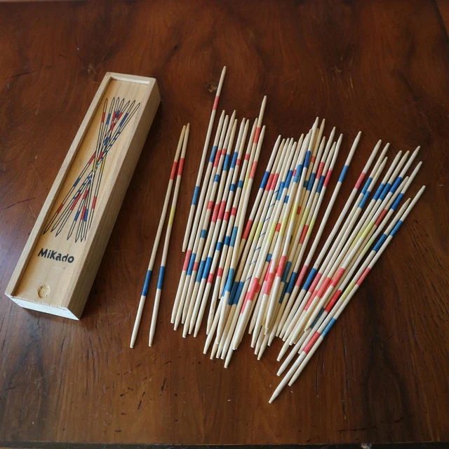 Jeu De Mikado En Bois Ancien - Jeu De Société Vintage