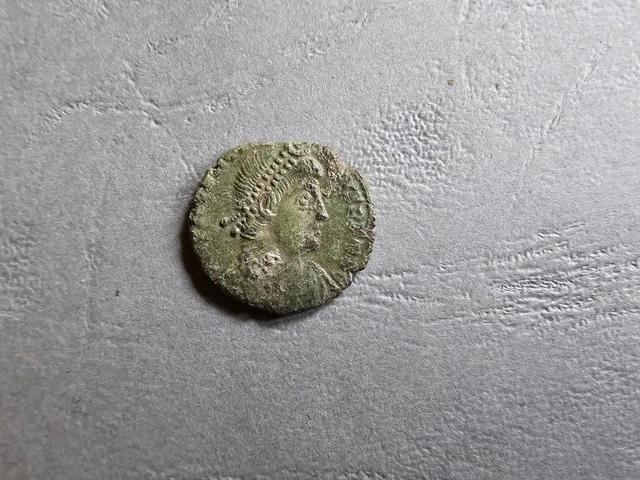 VALENTINIEN Ier Nummus, (PB, Æ 3) brm_137307 Romaines