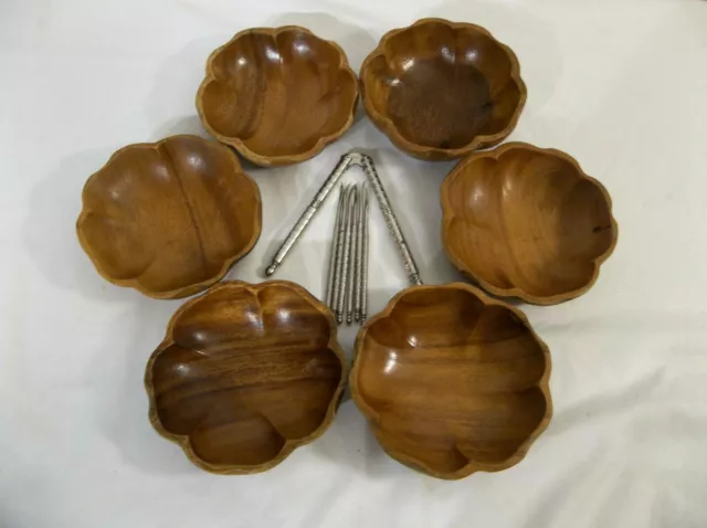Set of 6 Flower Shaped 5" Wooden Bowls and HMQ Nutcracker with 6 Picks
