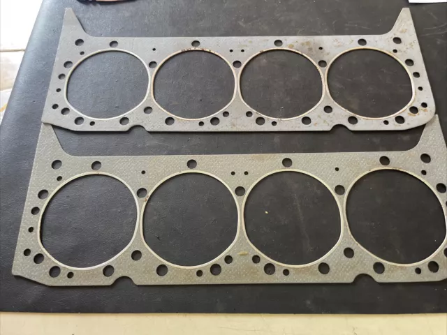 Pair Chevrolet Cylinder Head Gaskets McCord 6631M