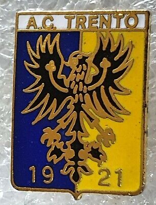 Distintivo calcio⚽ TRENTO spilla badge TRENTINO ALTO ADIGE pin SMALTO no piedino 