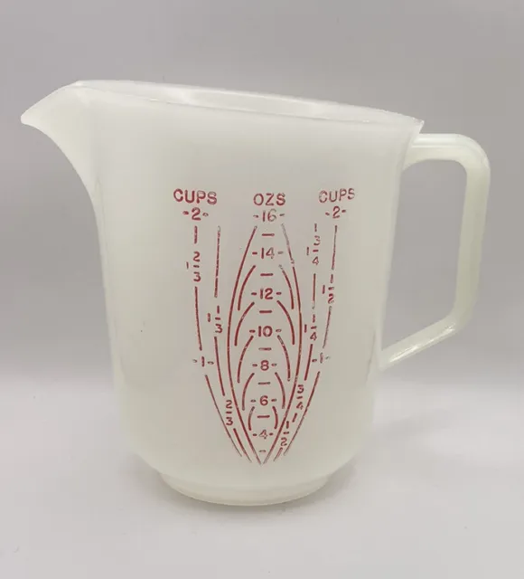Vintage Tupperware 2 Cup 16 Ounce Measuring Cup Pour Spout #134 AS IS