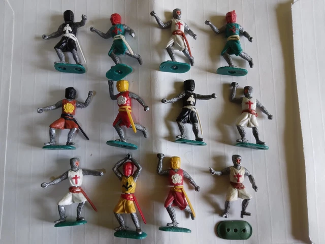  Lot de 12 chevaliers TIMPO