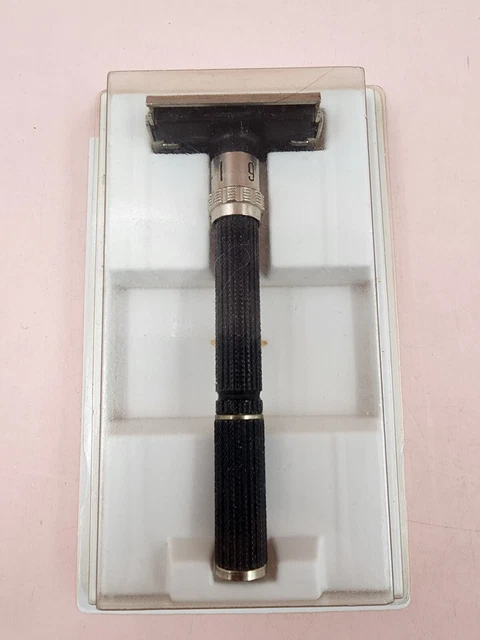 VTG Gillette 1977 X4 Super Speed Safety Razor Adj Black Beauty TTO 109mm In Case
