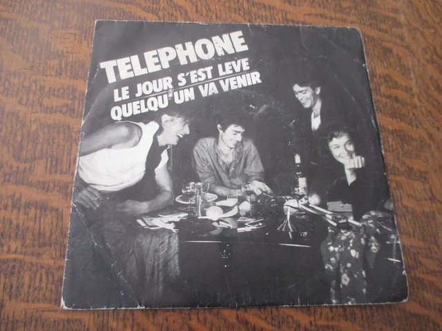 45 tours telephone le jour s'est leve