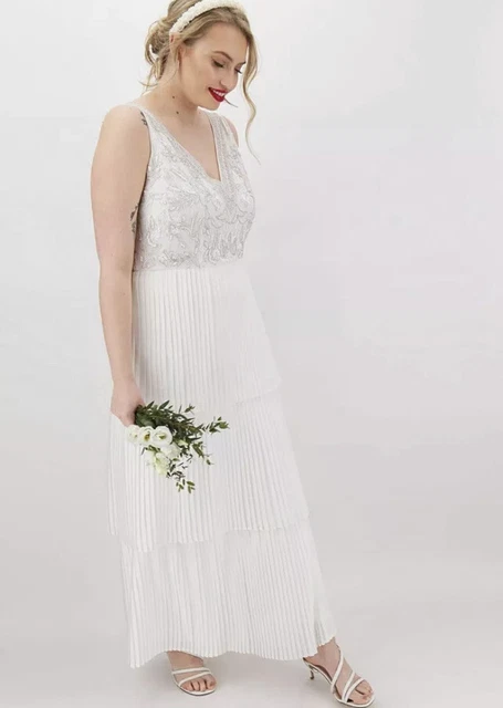 strapless open back dress Rosalie Floral Chiffon Maxi Dress / Purple | Meshki