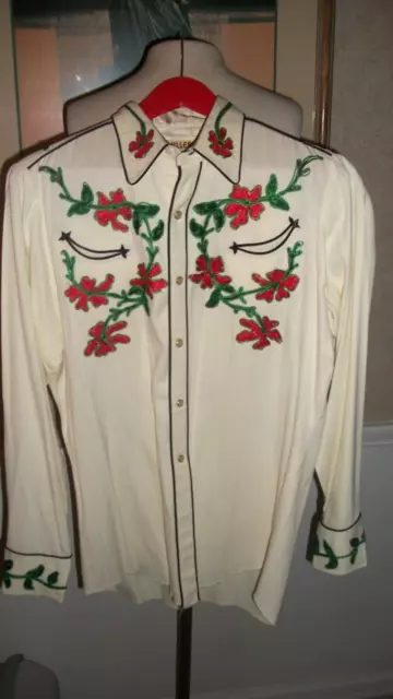 Amazing Vintage 1950'S Miller Western Wear Embroid Red & Green Gabardine Shirt M