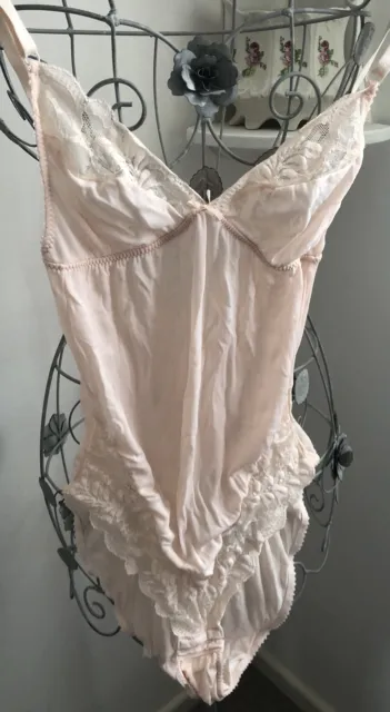 Corpo lingerie vintage con busto 32"" in pizzo