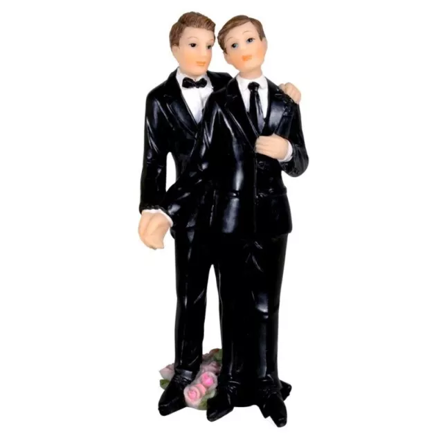 Couple de Mariés Hommes en résine sur tapis de roses, haut. 10,5 cm, Figurine ma