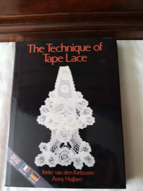 THE TECHNIQUE OF TAPE ENCAJE tapa dura MULTILINGÜE