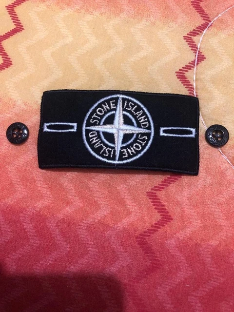 stone island badge patch