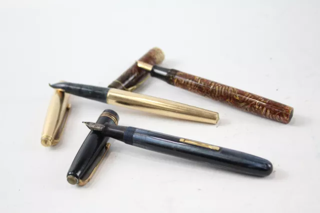 Fountain Pens Vintage Inc Conway Stewart Parker Waterman 14ct Gold Nibs x 3 Fountain Pens Vintage Inc Conway Stewart Parker Waterman 14ct Gold Nibs x 3