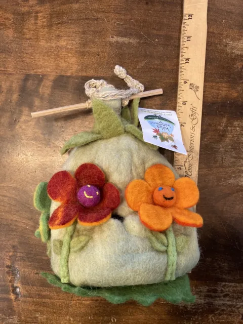 NWT Wild Woolies Handmade Natural Wool Whimsical Floral Felt Birdhouse Spring