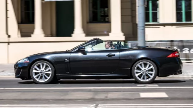 Jaguar XKR Convertible 5.0 V8 Supercharged 510 PS Cabrio Top Zustand!