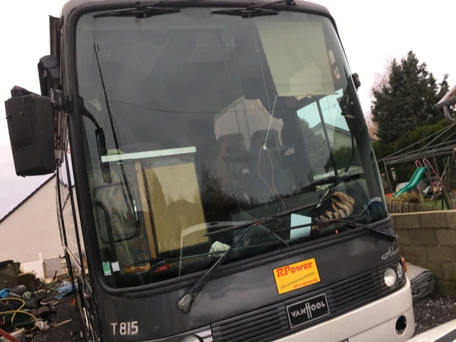 bus aménagé. camping-car plus garage mettre une voiture de course 6
