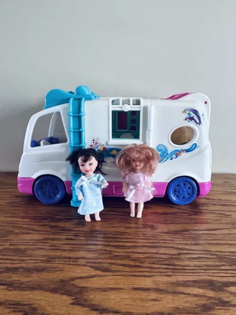 Fisher-Price Loving Family Beach Vacation Mobile Home With 2 Dolls