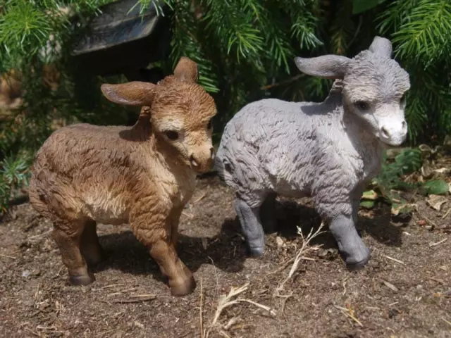 Esel Deko Figur Fohlen Pferd Miniatur Krippe  Bauernhoftiere Garten NEU