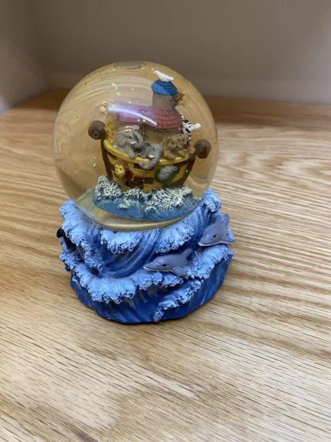 Noah’s Ark Snow Globe plays “Talk to the Animals” Item No. 11912