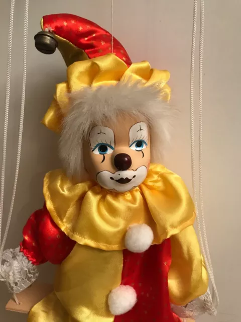 Clown sur balançoire avec tête en porcelaine Hauteur totale 83 cm 2