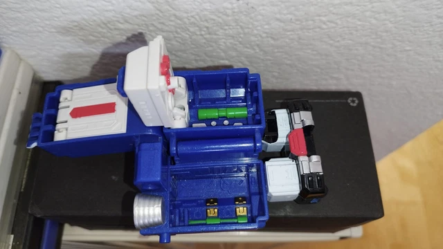 Power Rangers In Space - DX Deluxe Mega Voyager (Megaranger) - Complet En Boîte - 1997