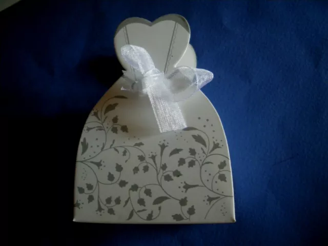 boite coeur plastique pour dragées vide 6.5 cm à offrir au mariage