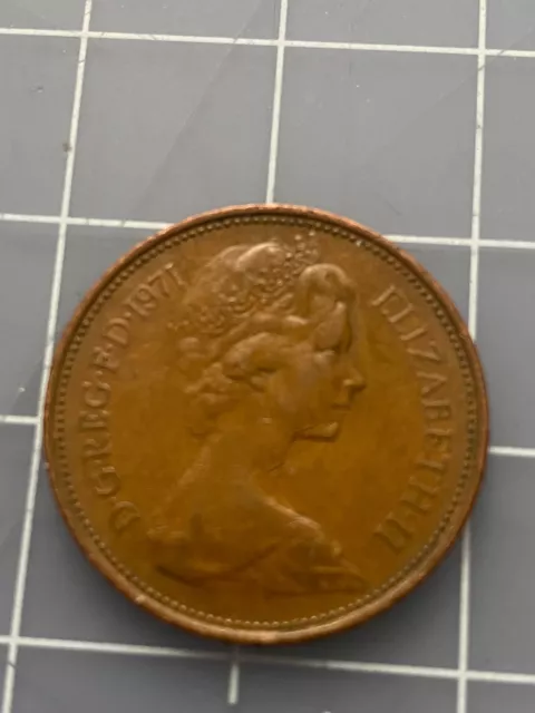 Rare 1971 Queen Elizabeth II New Pence Old Rare Britain Coin