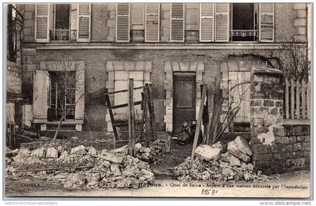 95 BEZONS - Inondations de 1910, maison devastee quai de seine