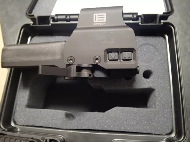 EOTech 518.A65 Tactical Holographic Red Dot Weapon Sight Black Original Box Mint EOTech 518.A65 Tactical Holographic Red Dot Weapon Sight Black Original Box Mint