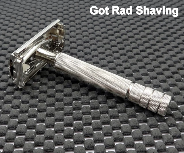 Vintage 1940's Gillette Super Speed DE Safety Razor No Plate loss Clean!!