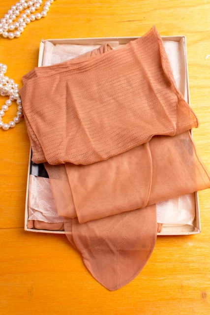 Calze cuciture vintage orig 50 beige calze senza supporto IMBALLO ORIGINALE 2 paia 43 US11,5