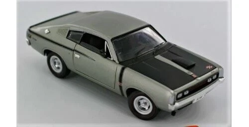 1:32 CHRYSLER VALIANT Charger 'Big Tank' E38 RT (Mercury Silver