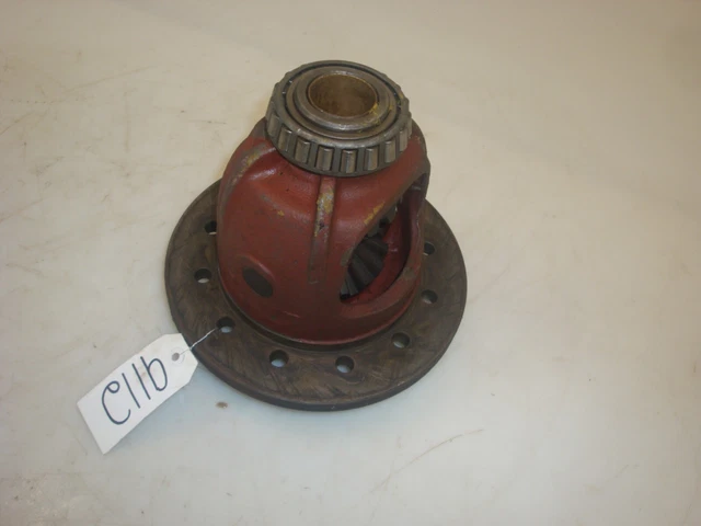 1969 Allis Chalmers 180 Diesel Tractor Differential Housing w/ Spider Gears
