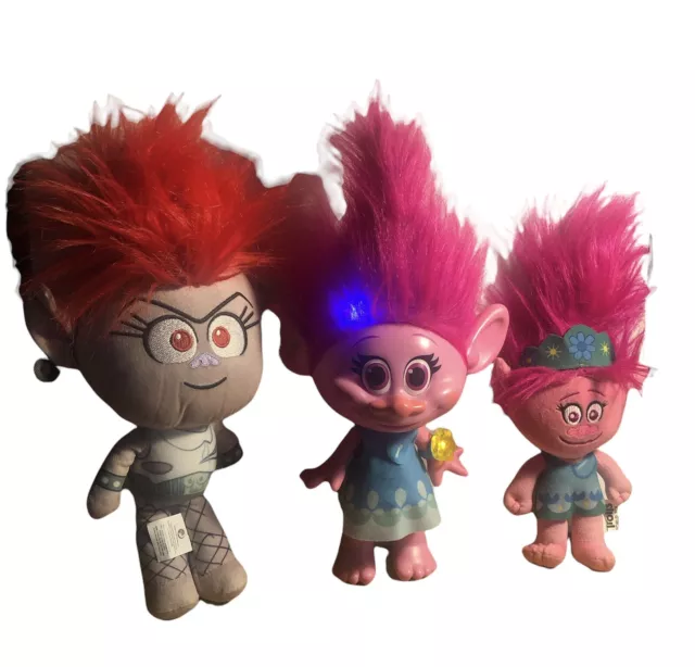 Hasbro 2015 DreamWorks Trolls Gia Grooves and Poppy Doll Set Figures  Beautiful