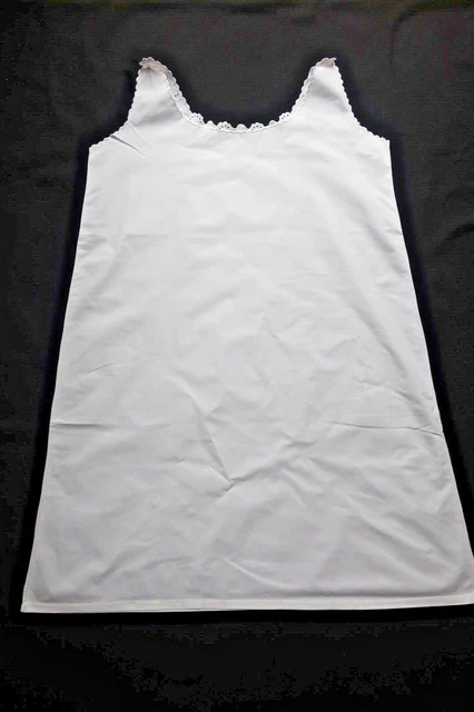 Ancienne chemise de jour / nuit en coton brodé époque 1900 J L 8