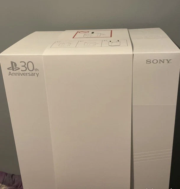 Sony PlayStation 5 Pro 30th Anniversary Collection in Nürnberg (Mittelfr) - Südoststadt