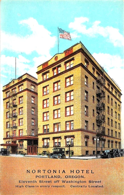 #H3852   Portland,  Or.       Postcard,   Nortonia   Hotel