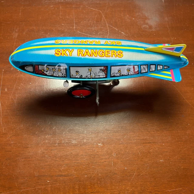 新品　【NIKE】エアーマックスBOLT 17.5cm キッズ BBC Top Gear India - August 2015 | PDF | Automotive Industry