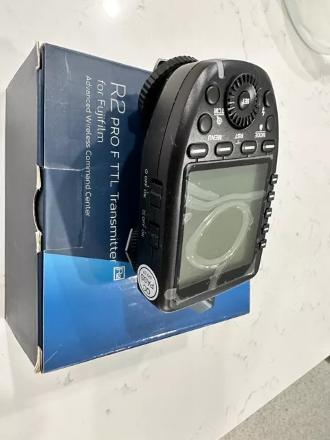 Flashpoint R2 XPro II 2.4GHz TTL Wireless Flash Trigger for Fujifilm Cameras