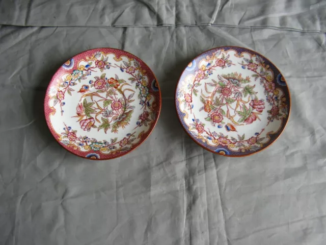 Très belle paire de sous-tasse en porcelaine Sarreguemines Minton N°216 et N°217