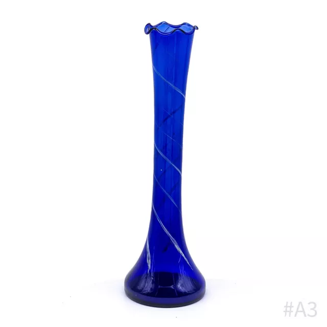 Vintage Tischvase Vase aus Glas Königsblau mit weißem Dekor Handarbeit | 39 cm