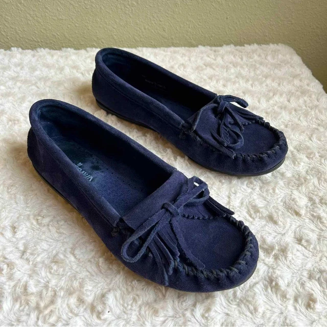 Minnetonka Kilty Hardsole Navy Blue Suede Moccasin Flats 9
