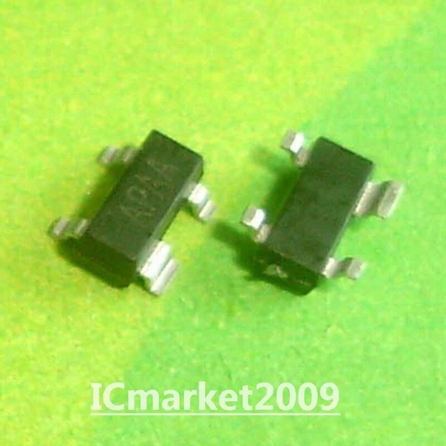 10 PCS MAX811TEUS SOT-143 APAA MAX811T MAX811 3-Pin Reset Circuit #WD5