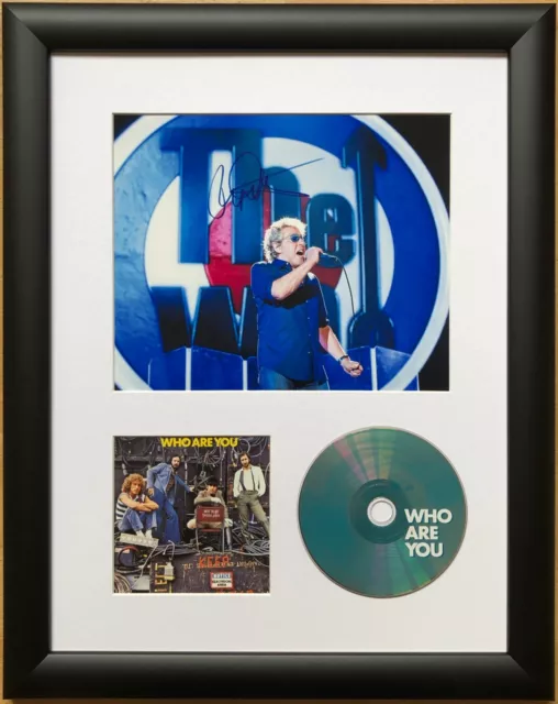 Roger Daltrey / The Who / Signed Photo / Autograph / Framed / COA