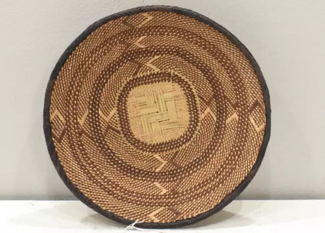 African Tonga Grass Woven Basket Zimbabwe