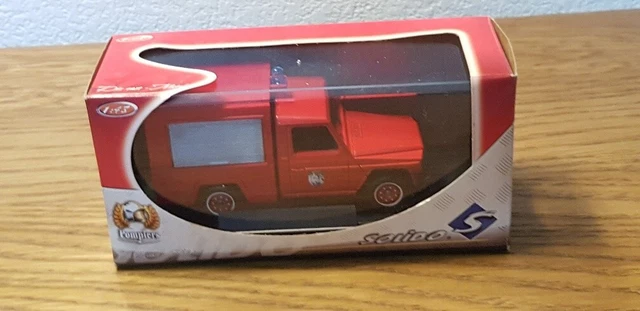 Miniature Solido #112 - Peugeot P4 Camion De Pompiers à L'échelle 1:43, Occasion - Pour Collectionneurs De Diecast